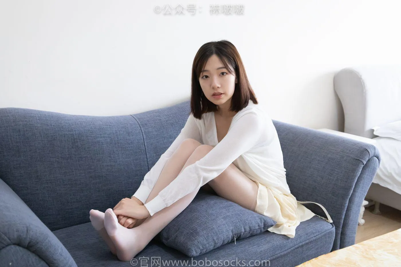 [BoBoSocks袜啵啵]NO.005 小甜豆-帆布鞋、薄白丝 [133P]插图1